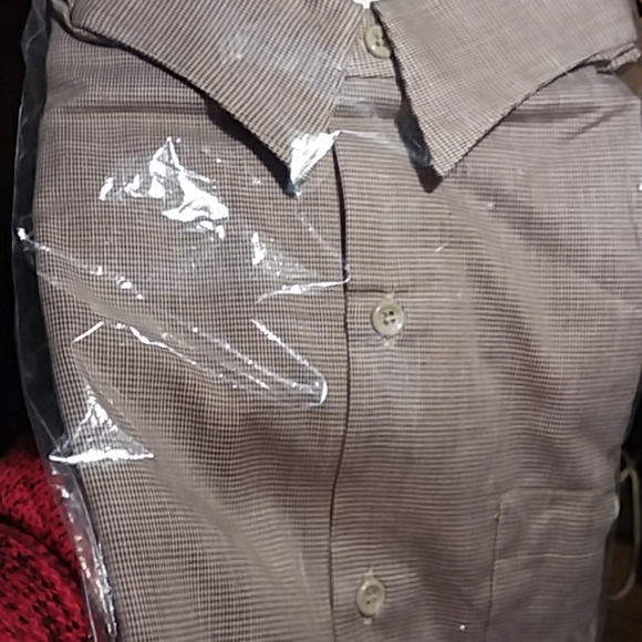COPY - Mens Dress Shirt - Picture 5 of 5